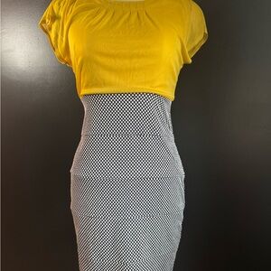 Enfocus Studio Yellow and Black Midi Pencil Skirt